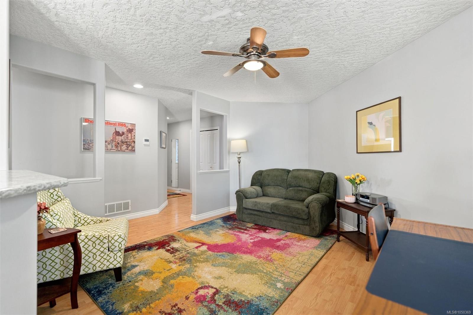 3370 Passage Way — listing photo 12 of 30