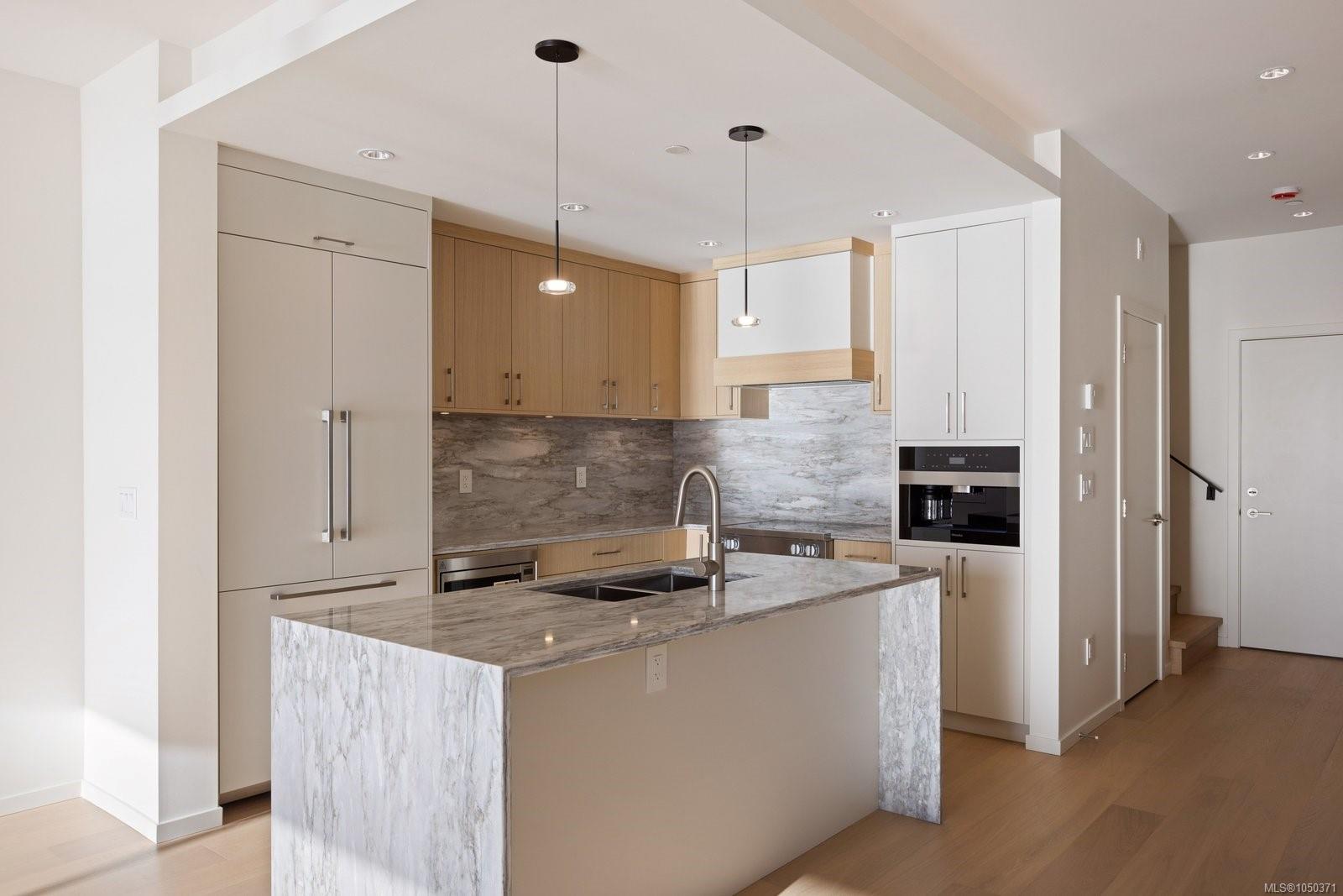 2-10393 Allbay Rd — listing photo 7 of 26