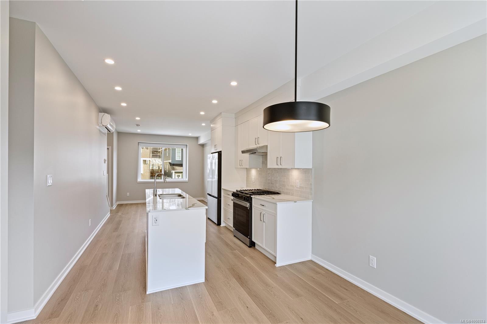 1503 Atlas Dr — listing photo 13 of 56
