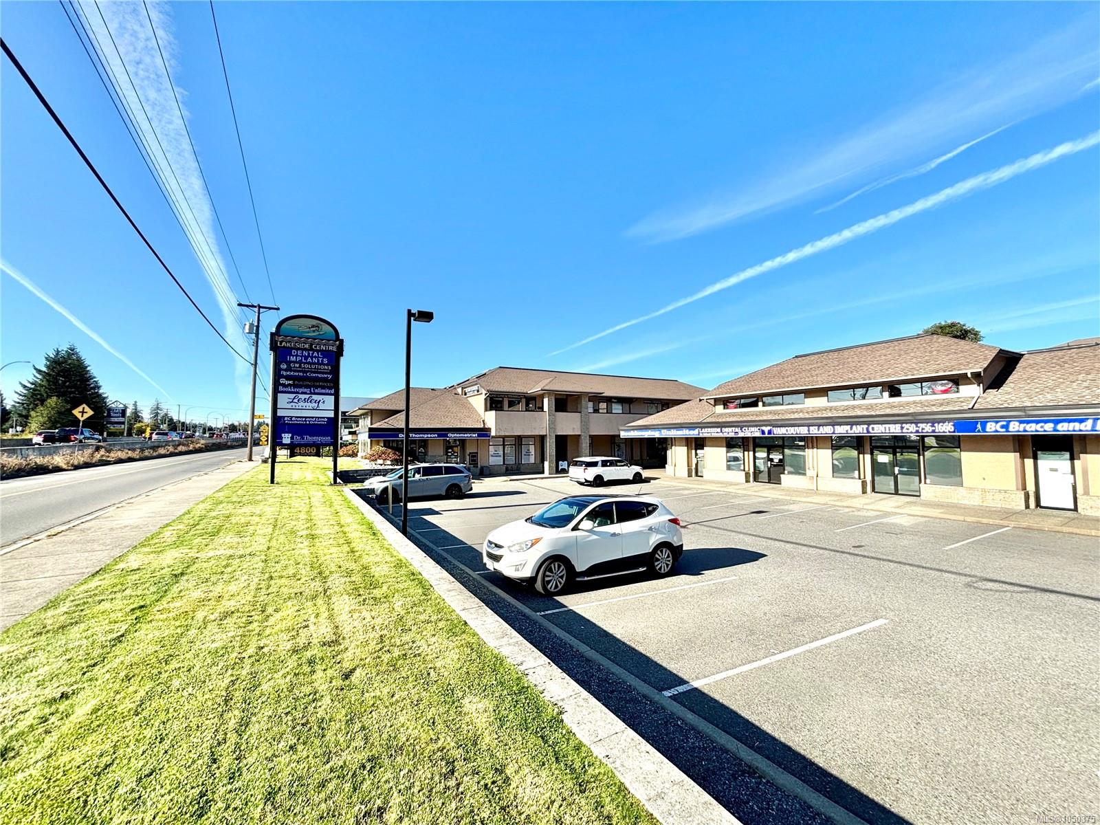 6 4800 Island Hwy N, Nanaimo