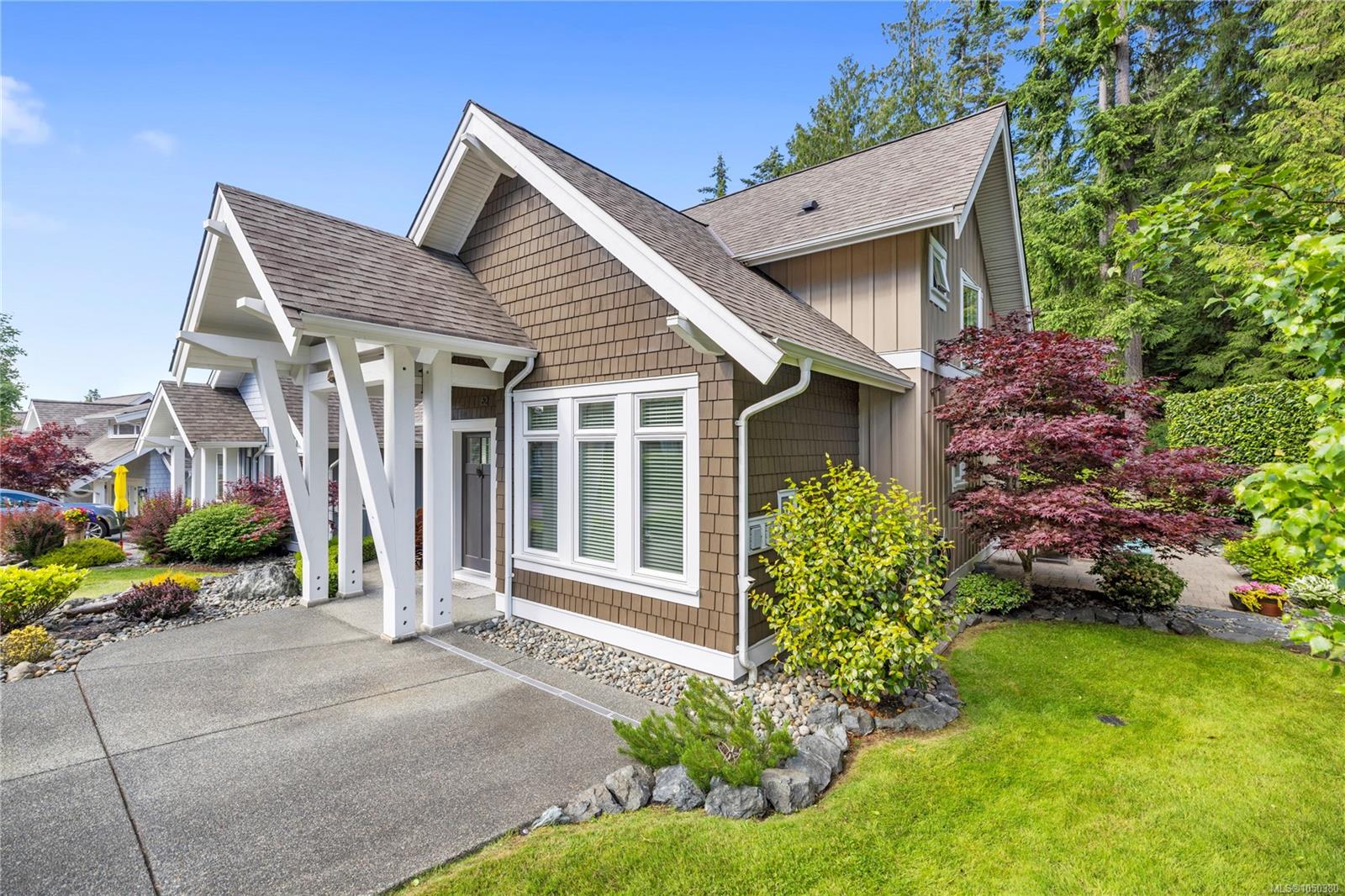 62-5251 Island Hwy, Qualicum Beach