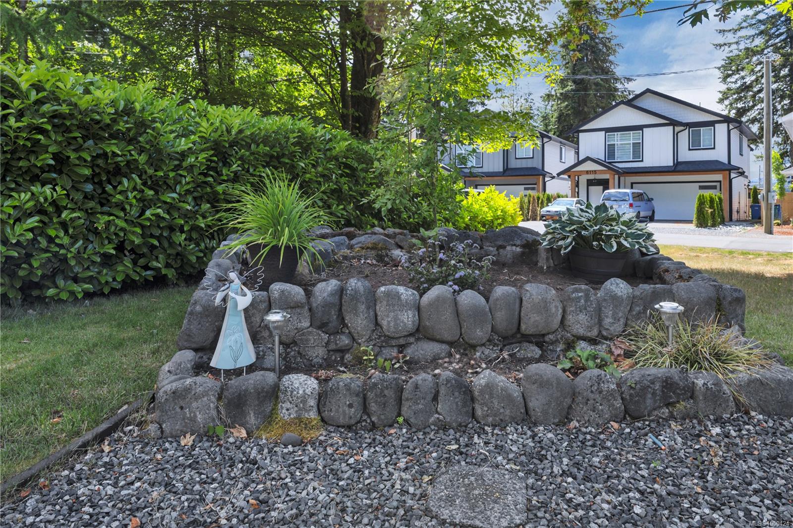Photo 46