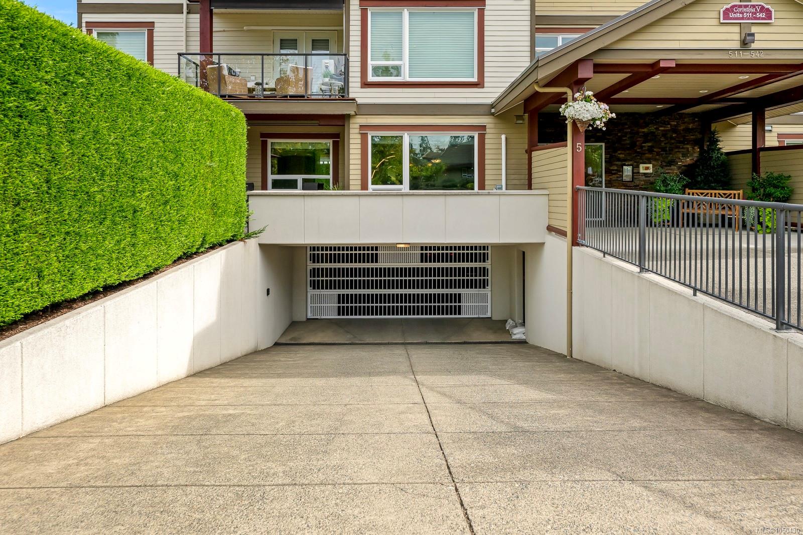 511-3666 Royal Vista Way photo 6