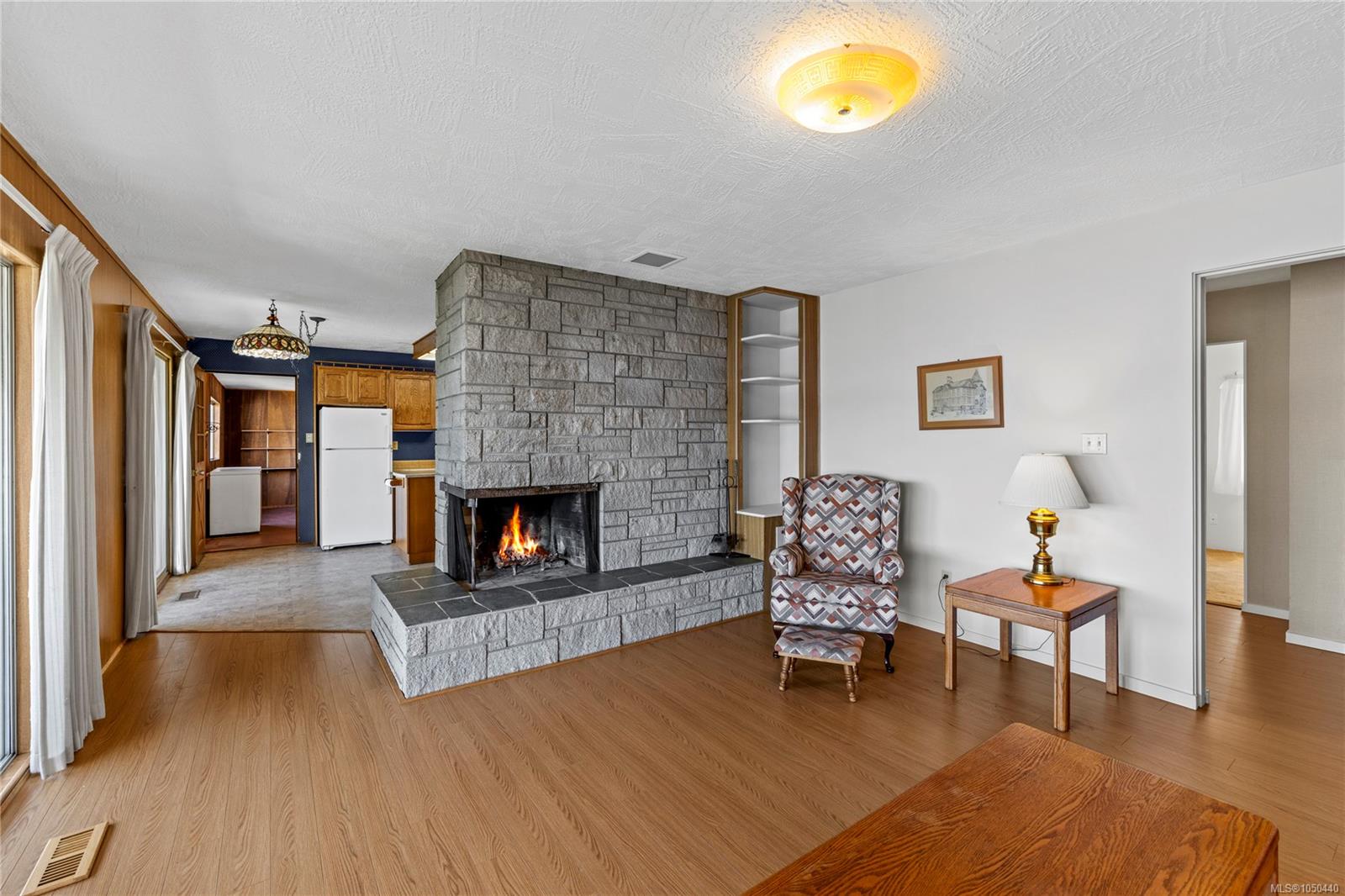 3809 Gardner Rd — listing photo 10 of 44