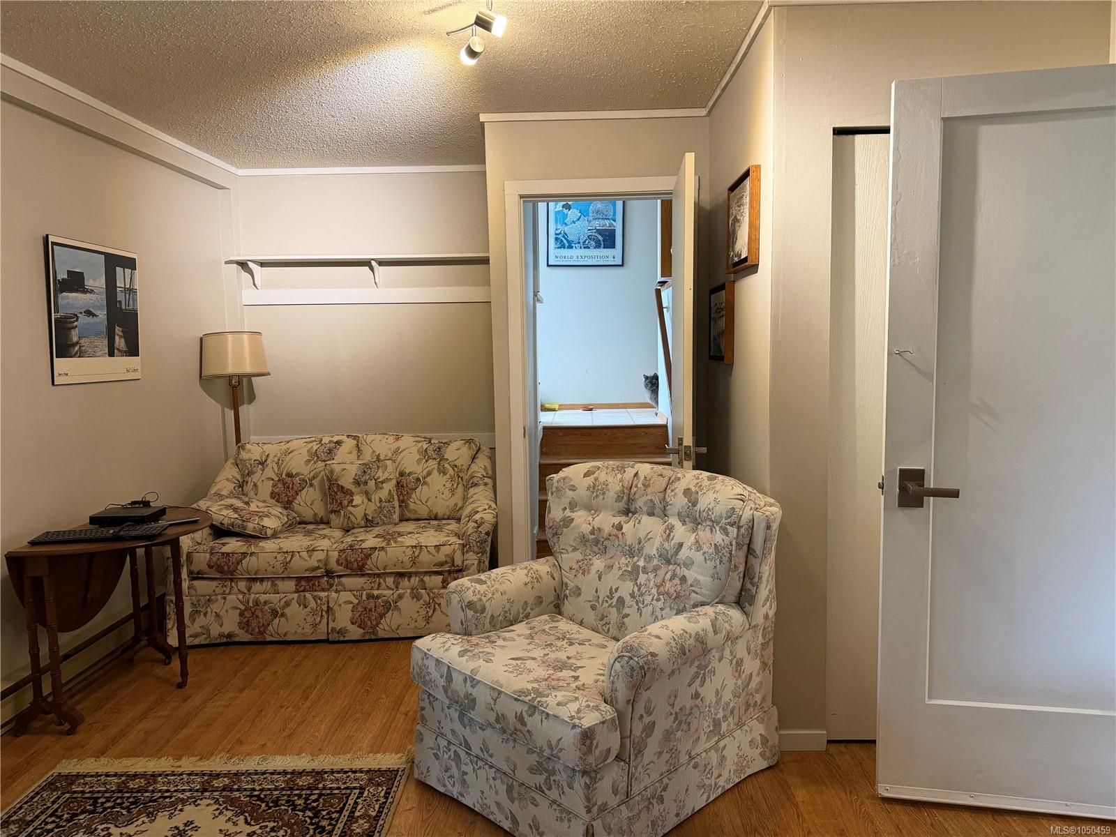 2680 Kingcome Pl photo 7