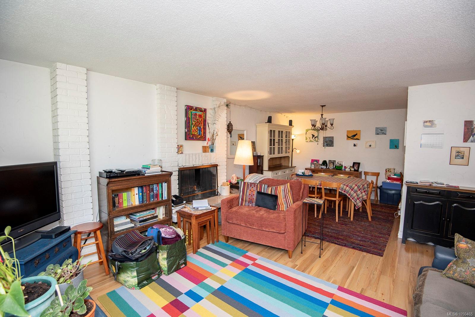 13-3060 Harriet Rd — listing photo 7 of 43