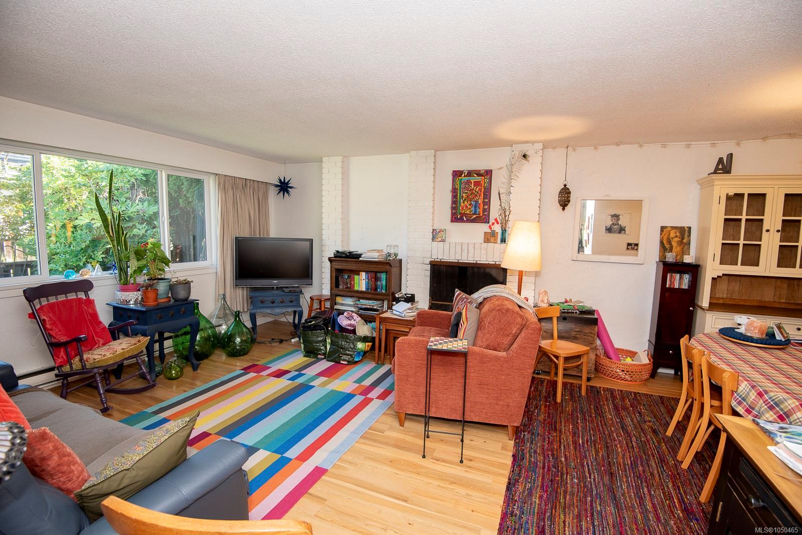 13-3060 Harriet Rd — listing photo 8 of 43