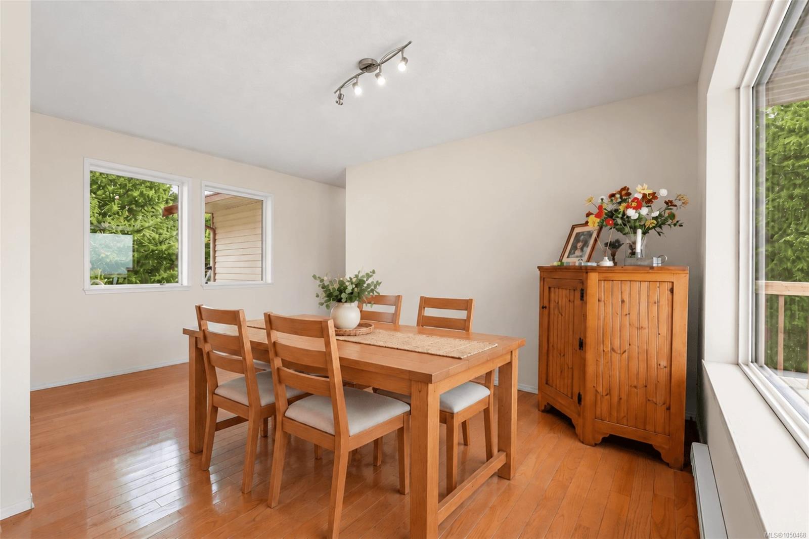 6791 East Sooke Rd — listing photo 11 of 53