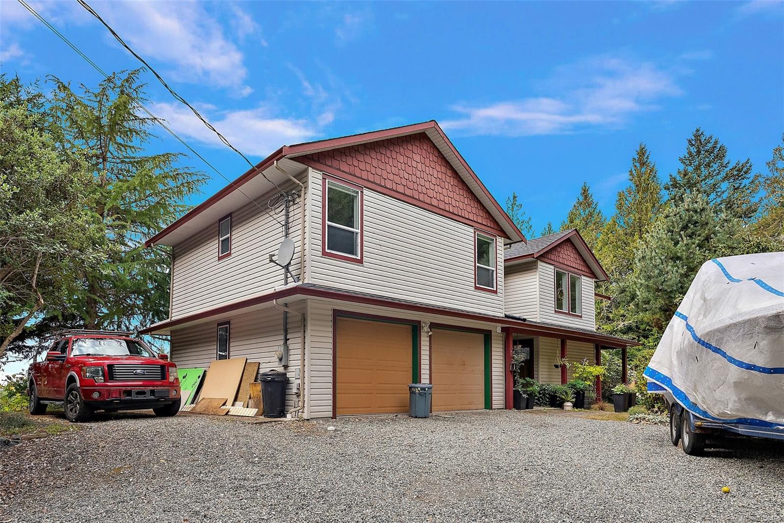 6791 East Sooke Rd — listing photo 4 of 53