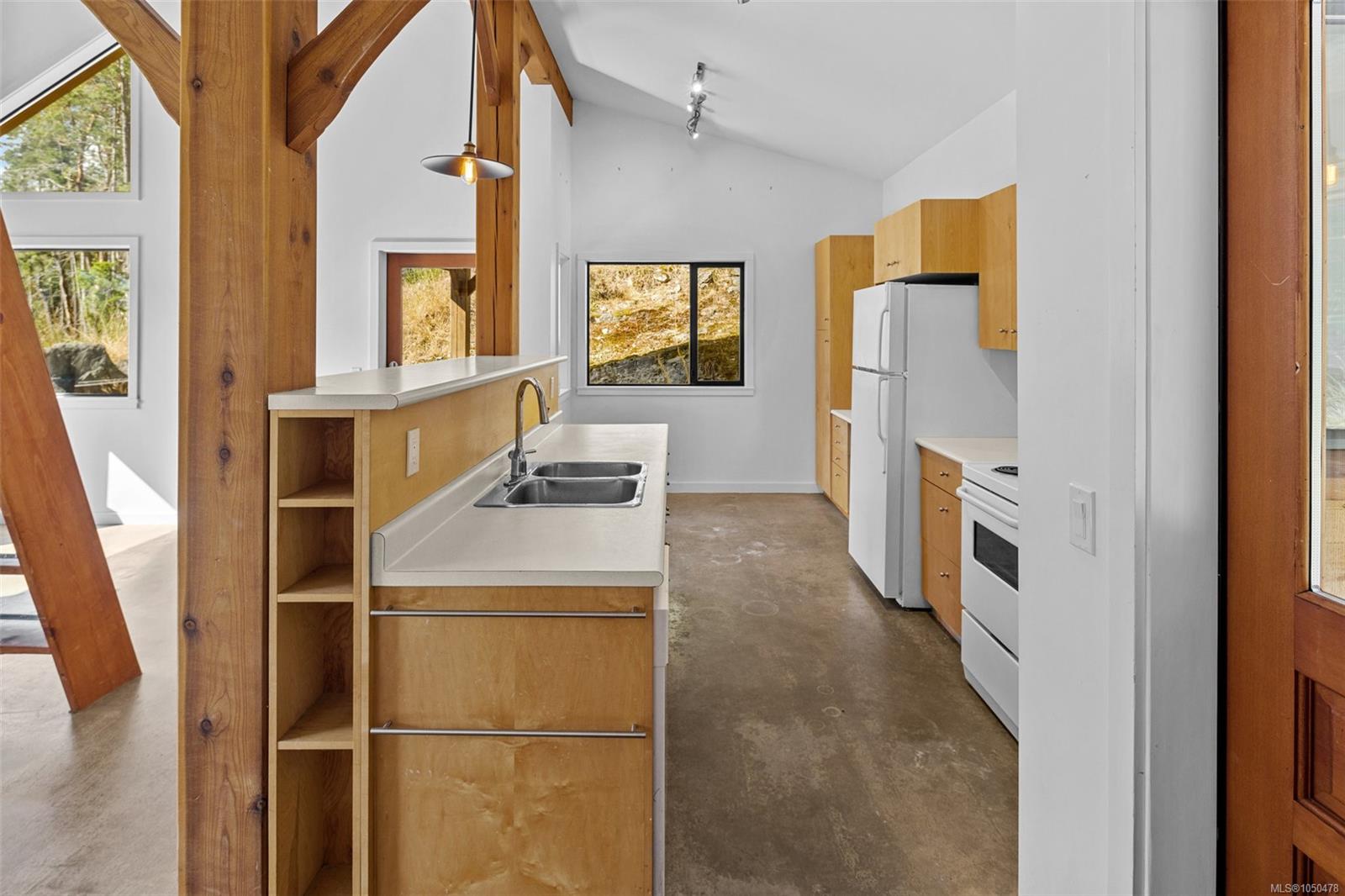 370 Baker Rd — listing photo 14 of 52