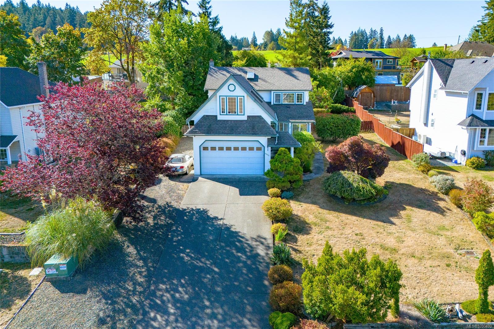 4525 Lambourn Dr photo 3