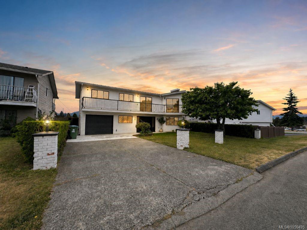 3782 Grieve Rd, Port Alberni