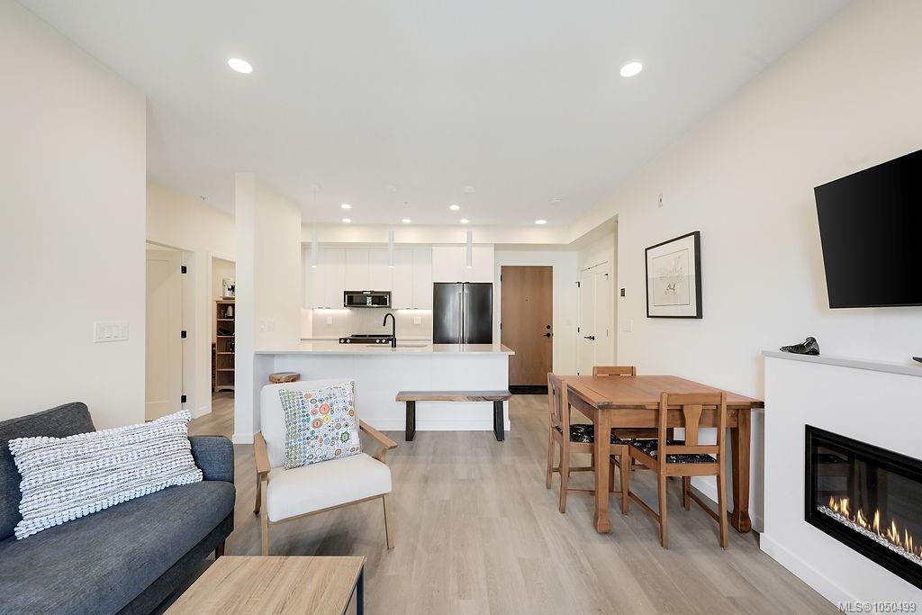 504-610 Lampson St — listing photo 13 of 38