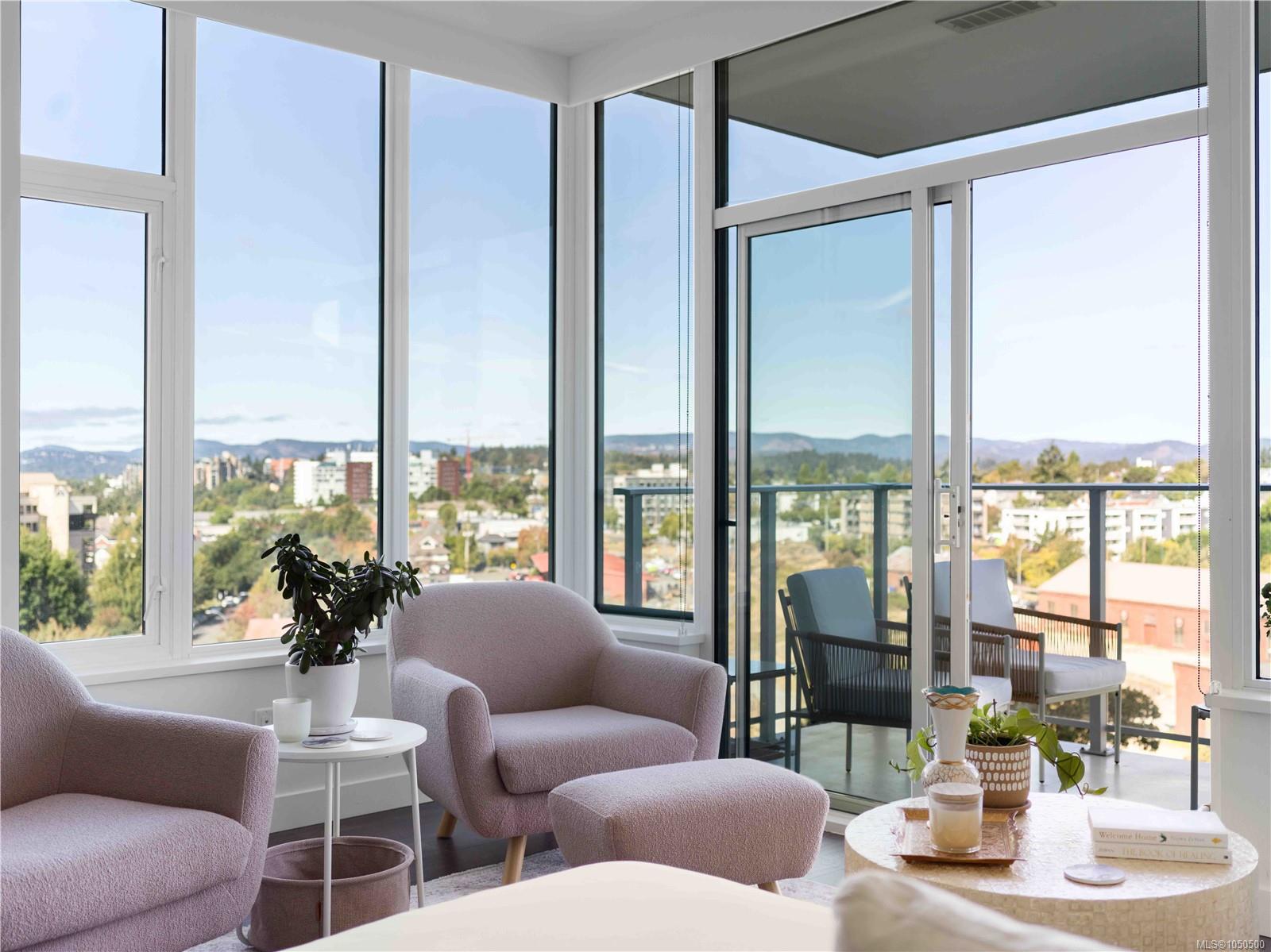 604-60 Saghalie Rd — listing photo 6 of 34