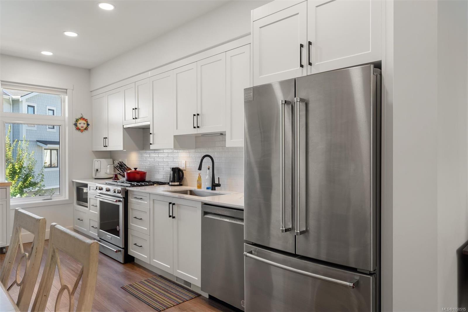 38-255 Caspian Dr — listing photo 12 of 41