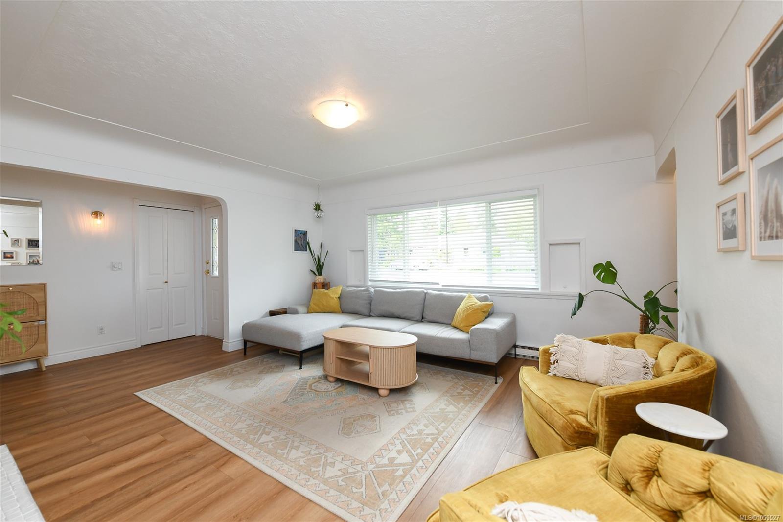656 14th St — listing photo 12 of 33