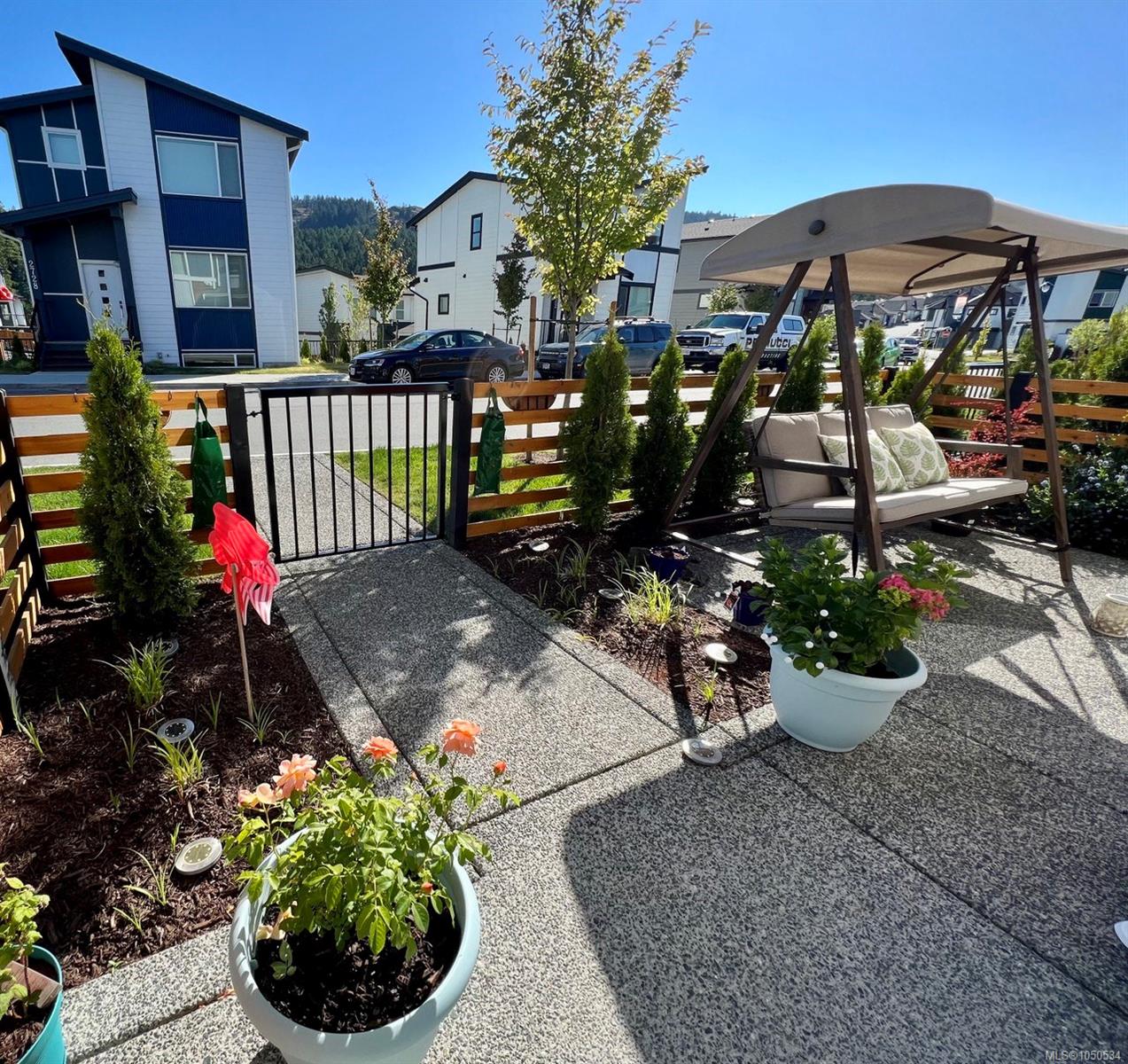 2727 Celestial Crt — listing photo 13 of 21