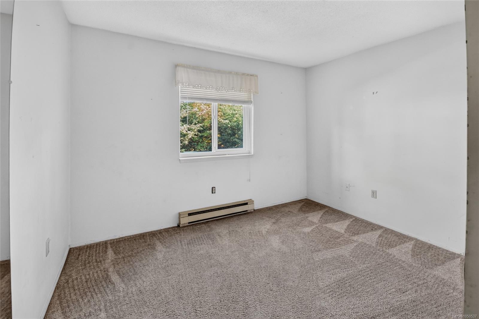 209-4728 Uplands Dr — listing photo 12 of 16
