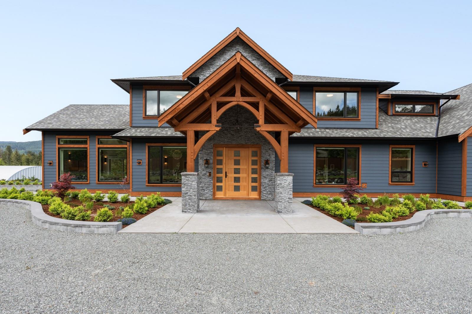 2833 Woodcroft Pl — listing photo 14 of 86