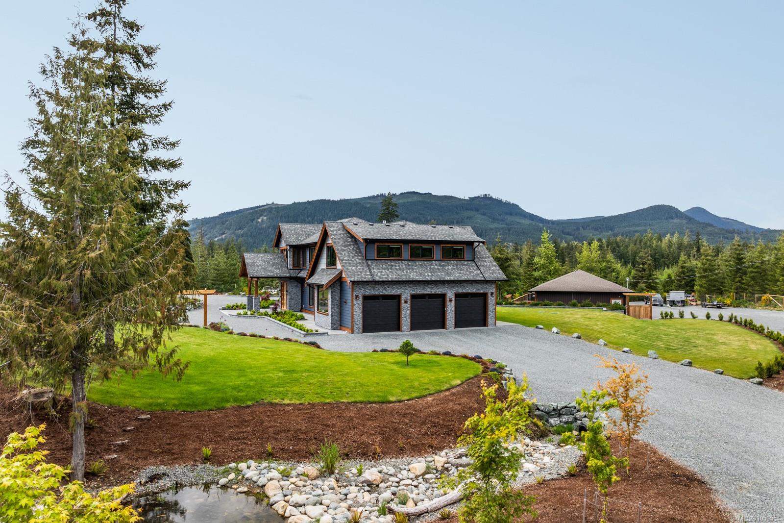 2833 Woodcroft Pl — listing photo 10 of 86