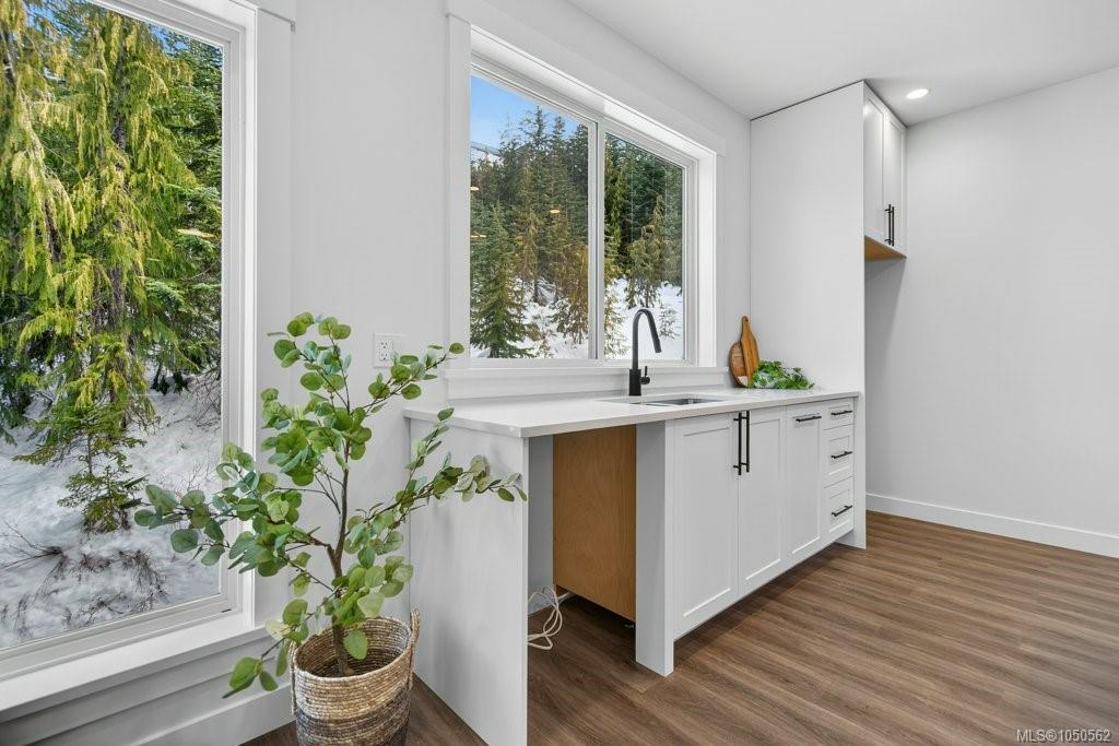 B-1328 Nordic Dr — listing photo 10 of 39
