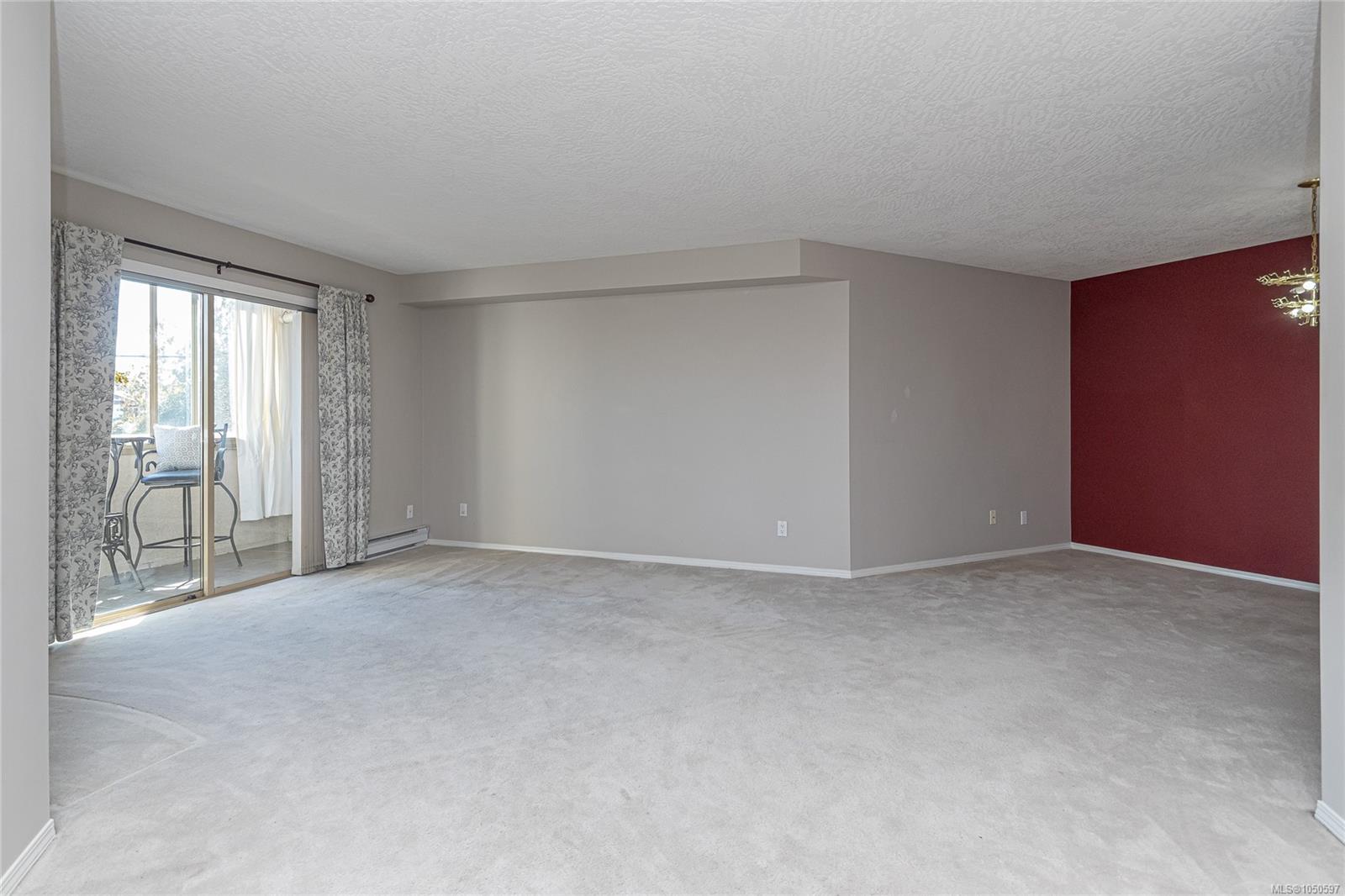 204-300 Bundock Ave — listing photo 13 of 22