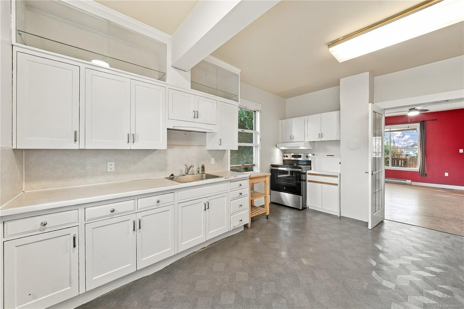 2943 Sherman Rd photo 6