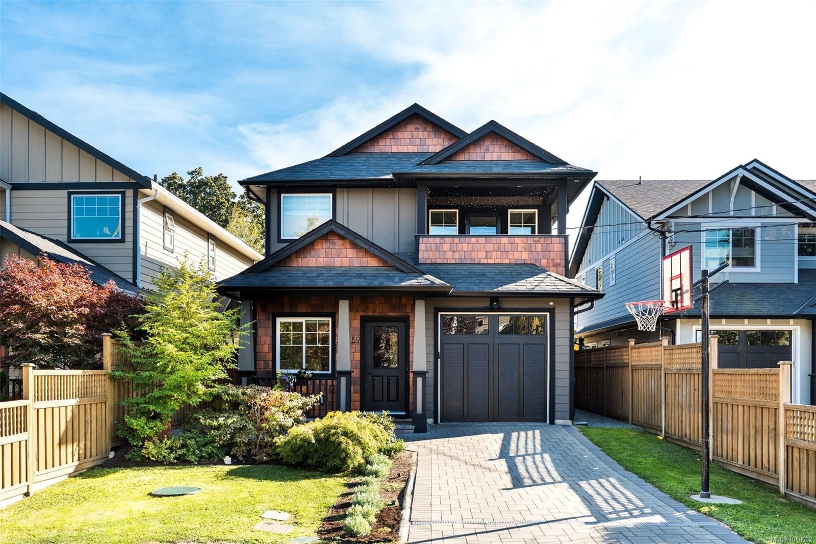 1159 Sluggett Rd, Central Saanich