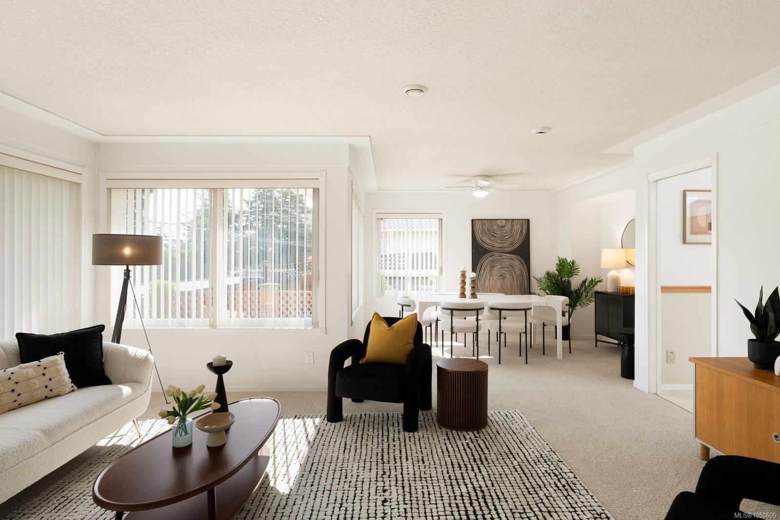 7436 East Saanich Rd — listing photo 3 of 31