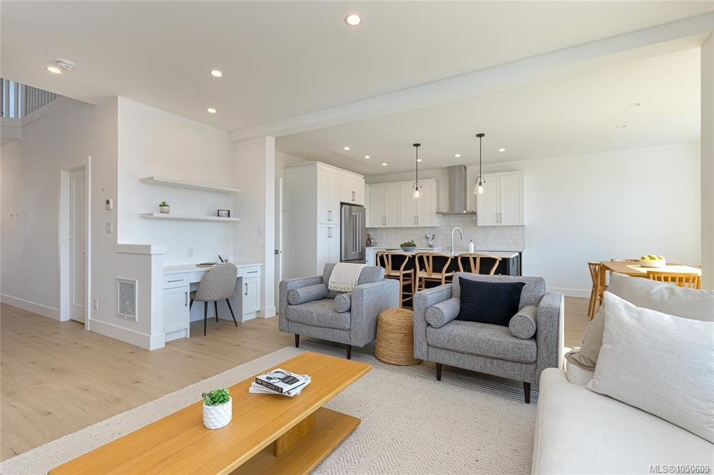 1256 Ashmore Terr — listing photo 4 of 57