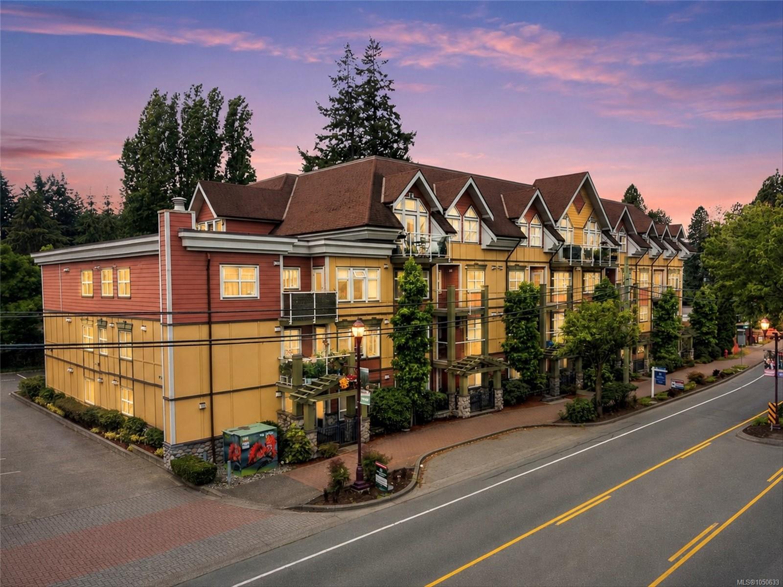 410-663 Goldstream Ave — listing photo 2 of 29