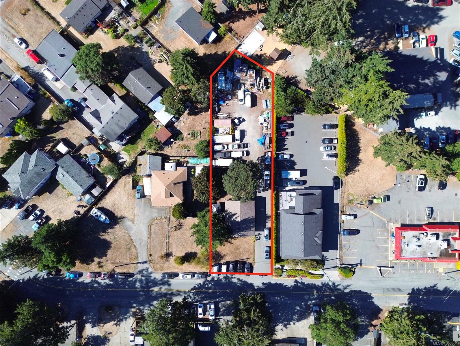 589 Ledsham Rd, Colwood