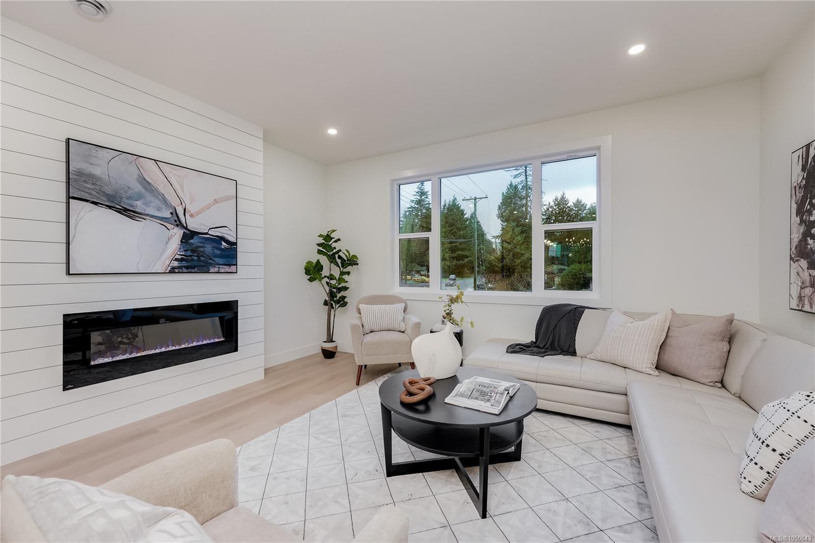 960 Jenkins Ave, Langford