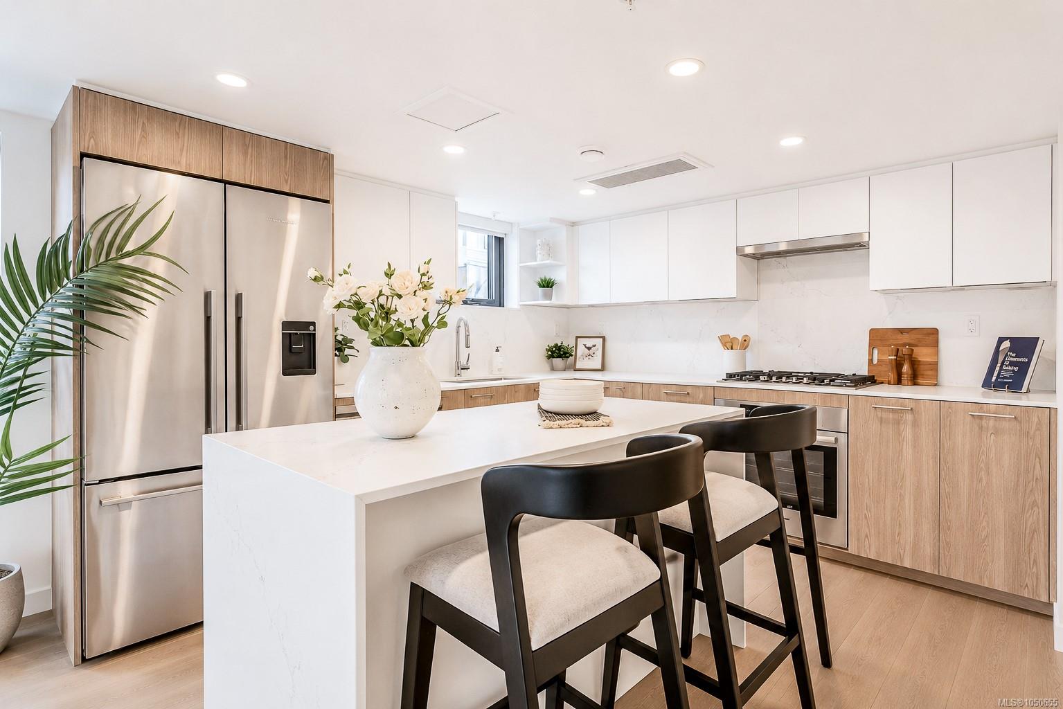 TH1-896 Wollaston Rd — listing photo 11 of 52