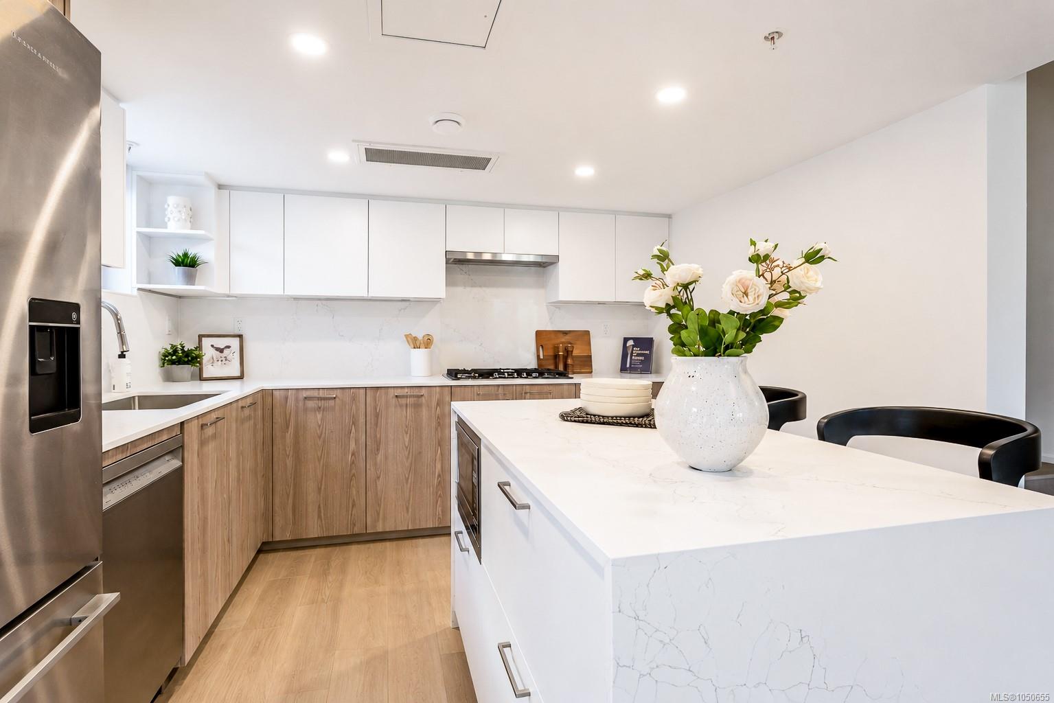 TH1-896 Wollaston Rd — listing photo 12 of 52