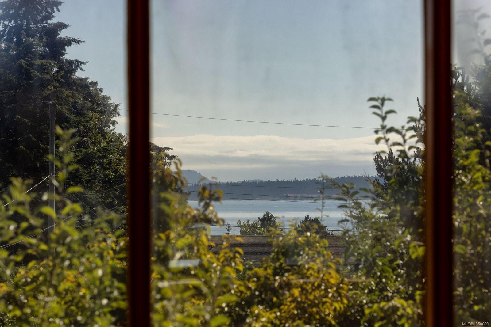 8625 Aldous Terr — listing photo 12 of 32