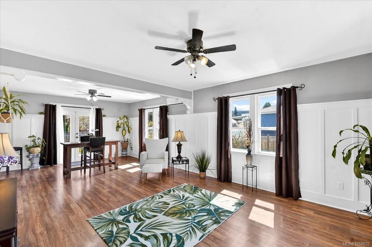 2893 11th Ave — listing photo 9 of 51