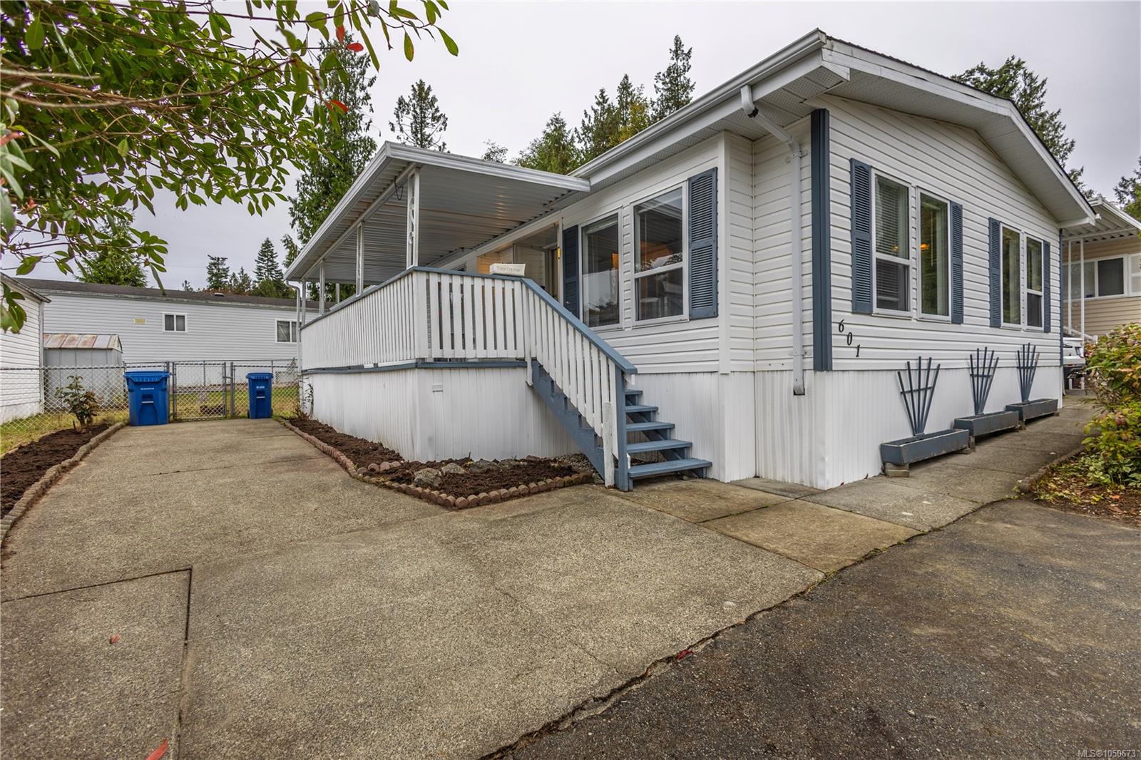 601-2850 Stautw Rd — listing photo 3 of 24