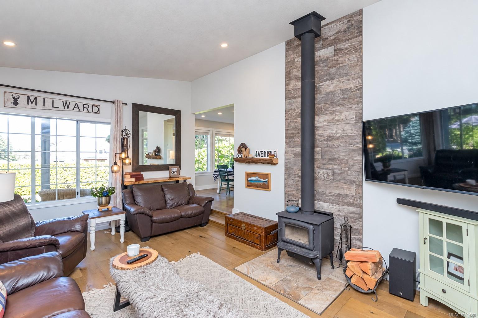 6535 Wicks Rd photo 7