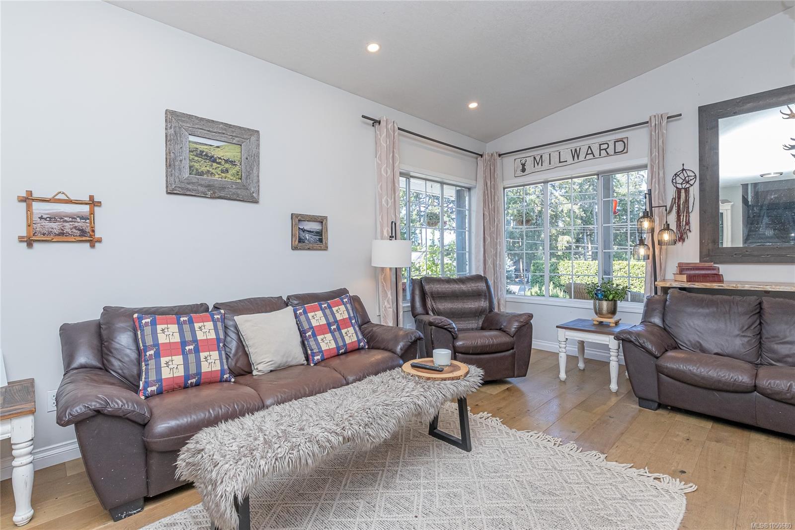 6535 Wicks Rd — listing photo 8 of 49