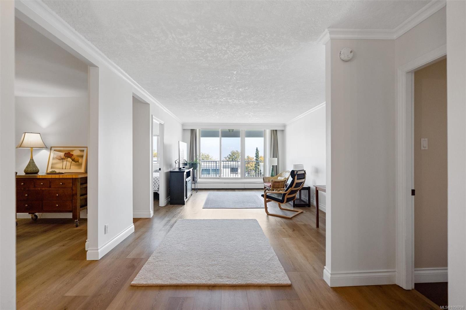 505-1148 Goodwin St — listing photo 11 of 39