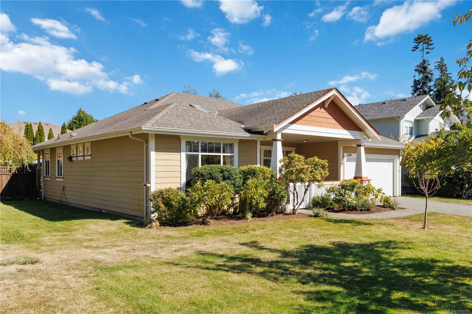 2409 Poplar Dr photo 3
