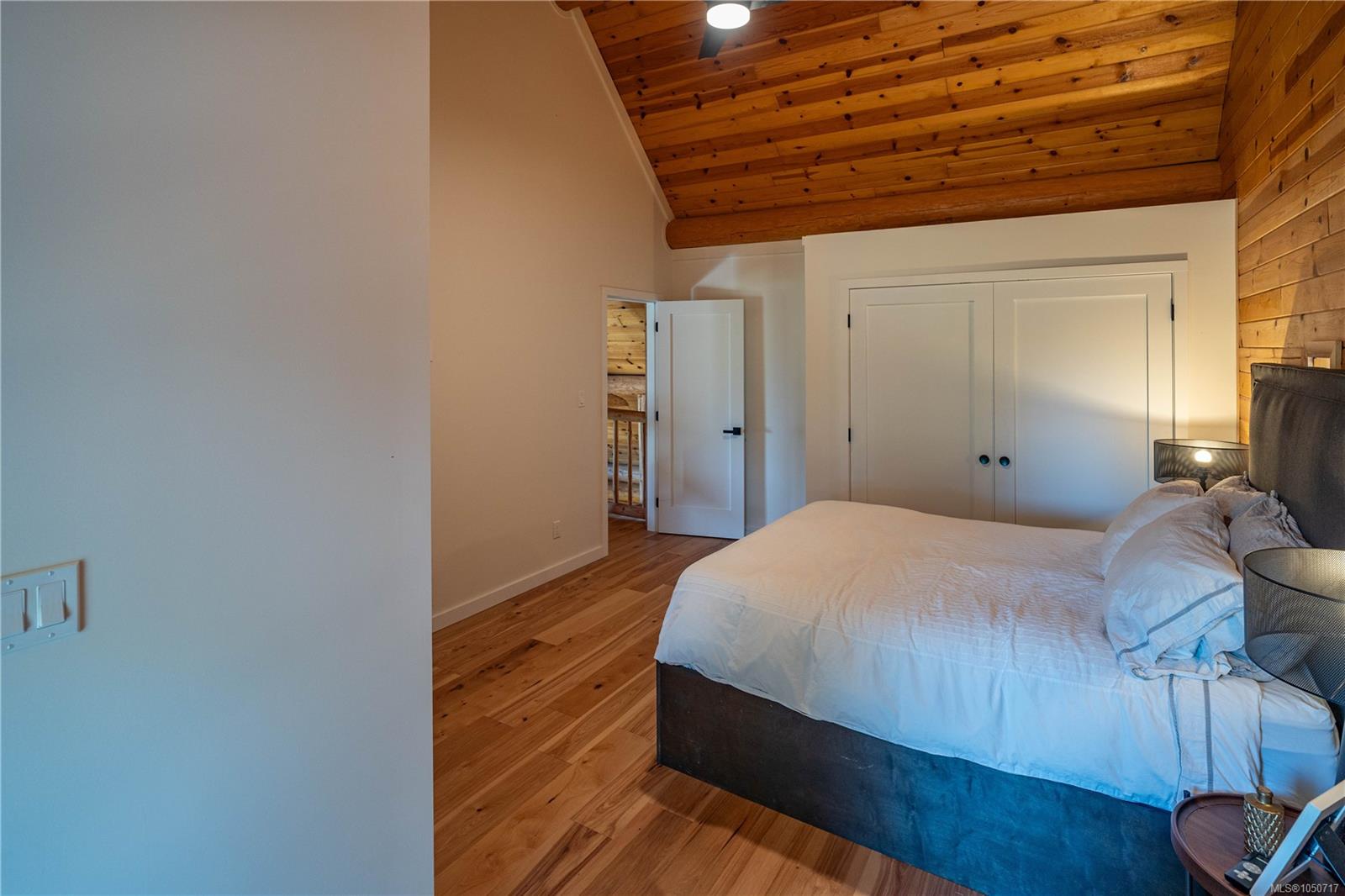 8030 Trans Canada Hwy — listing photo 11 of 41