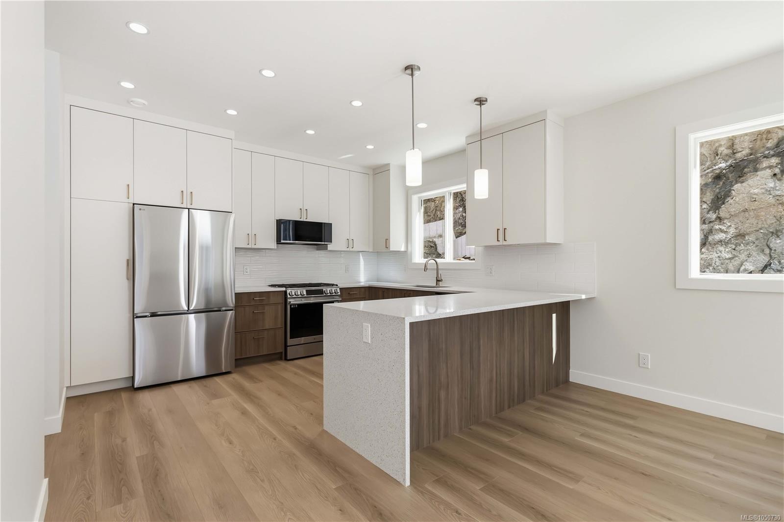 3475 Merlot Terr — listing photo 4 of 50