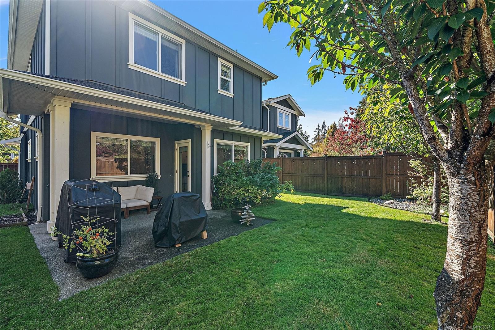 224 Traverse Close photo 5