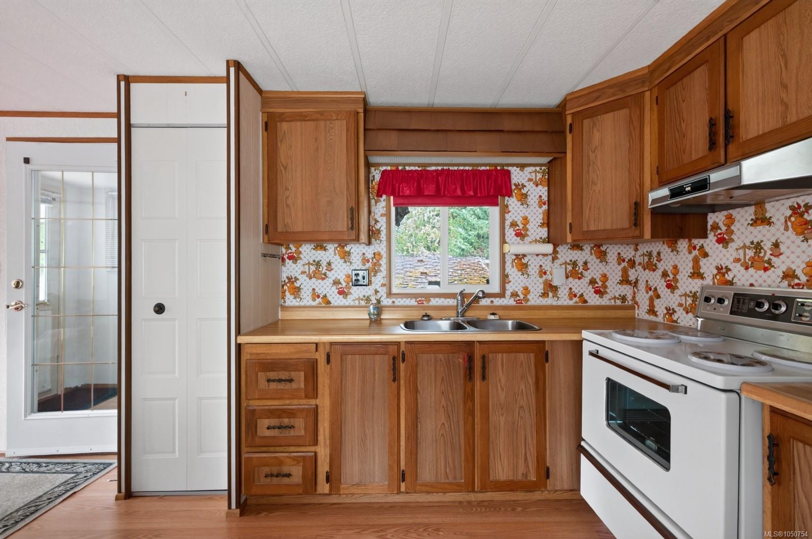 26-2785 Wallbank Rd — listing photo 12 of 21