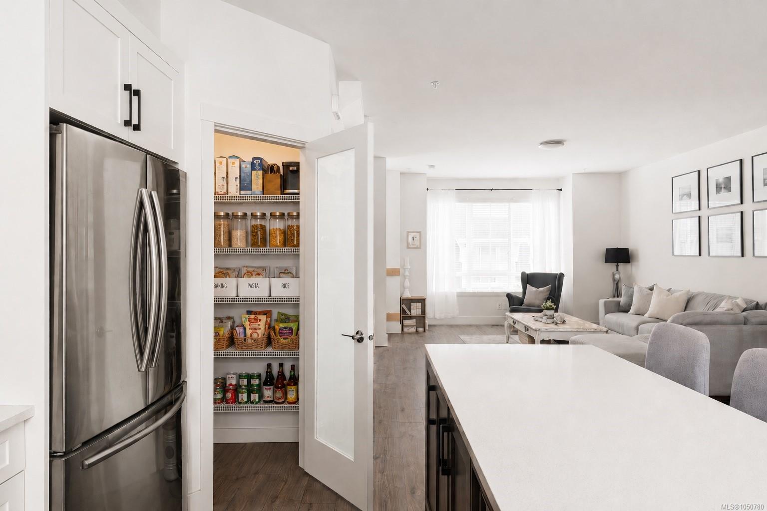 23-370 Latoria Blvd — listing photo 13 of 45
