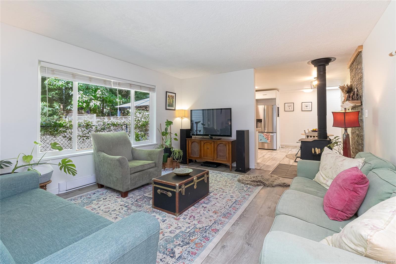 2196 Phillips Rd — listing photo 8 of 32