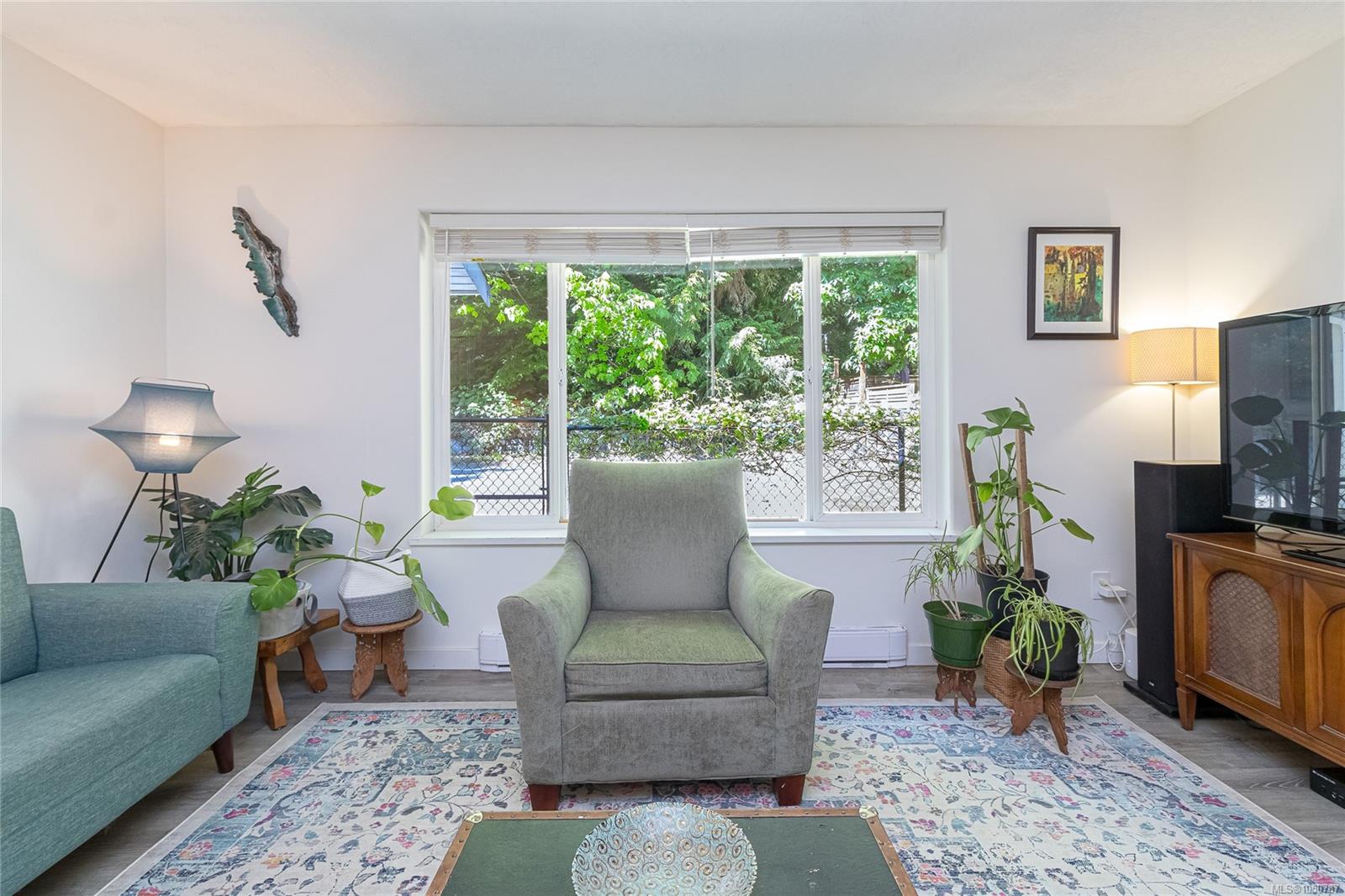 2196 Phillips Rd — listing photo 9 of 32