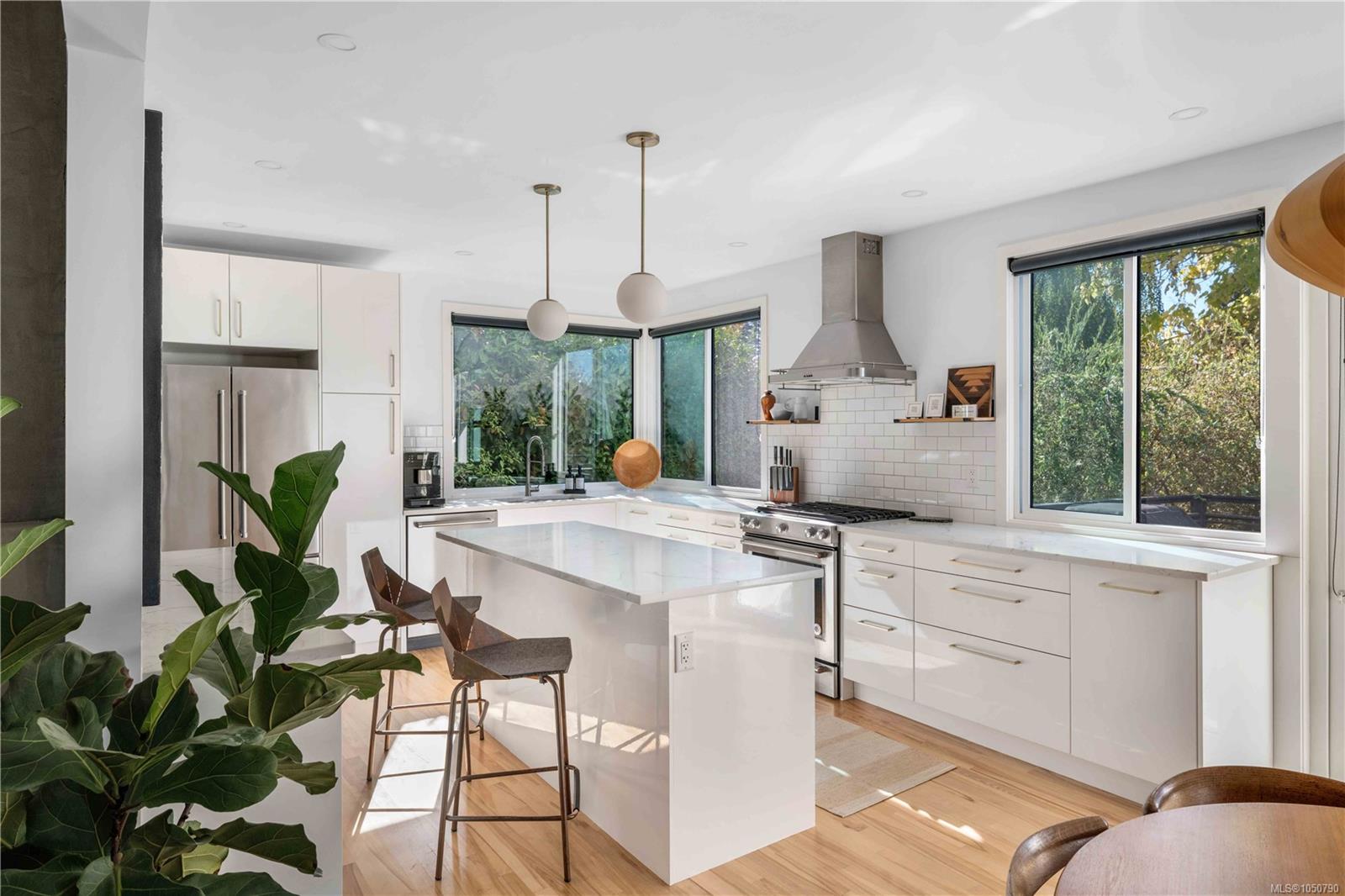 773 Middleton St — listing photo 6 of 37
